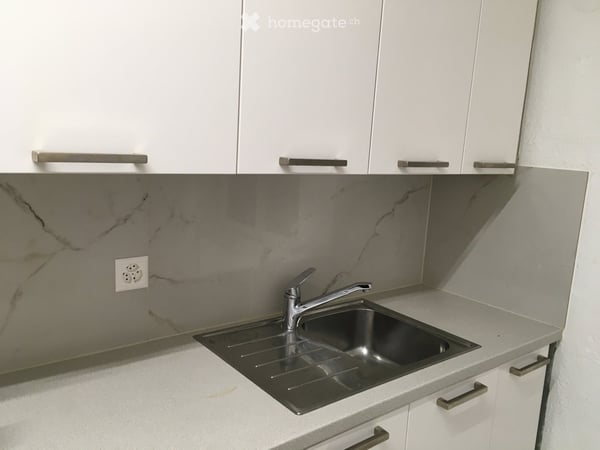 Grosszügige 4.5-Zimmer-Wohnung an der Manesseplatz !! Einmalige Gelegenheit !! 3