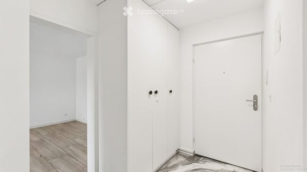 Helle, renovierte 2.5-Zimmer-Wohnung (58m² Nutzfläche) mit Wintergarten und vielen Extras in Winkel 3