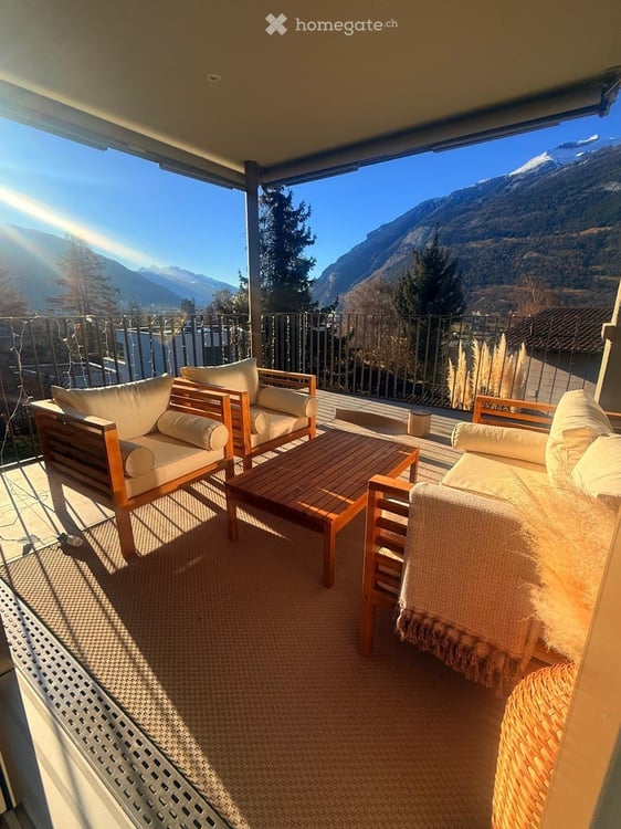 Wunderschöne sonnige Wohnung mit traumhafter Aussicht