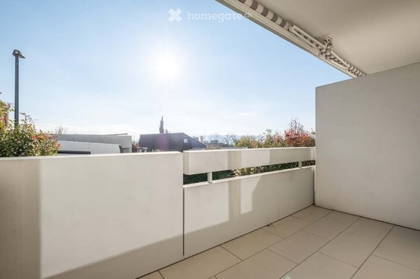 An sonniger Toplage direkt am Waldrand eine 2.5-Zimmerwohnung zu vermieten 11