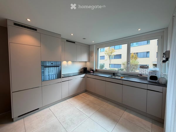 Moderne 3.5 Zimmerwohnung in Thalwil