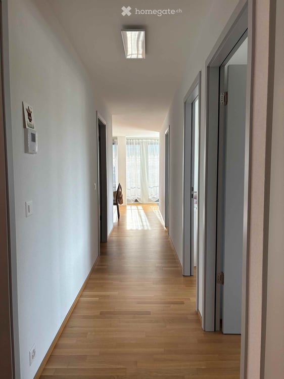 Lumineux 4 pièces de 104 m² avec grande loggia – Morges 7