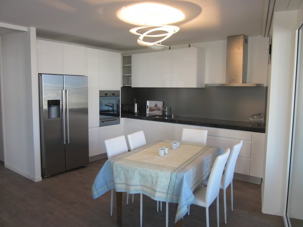 Magnifique appartement meublé ou non, 4,5 pieces, 130m2, avec vue, à 2 pas de tout 2