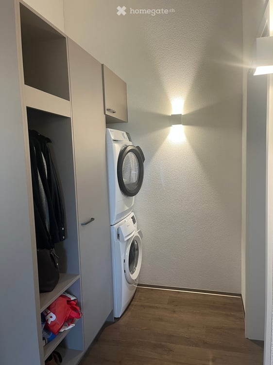 2 Zimmer Wohnung im 1. OG 4