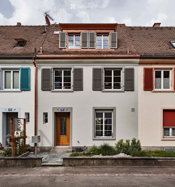 Komplett saniertes 5.5 Zimmer-Reiheneinfamilienhaus mit Garten im Hirzbrunnenquartier 9
