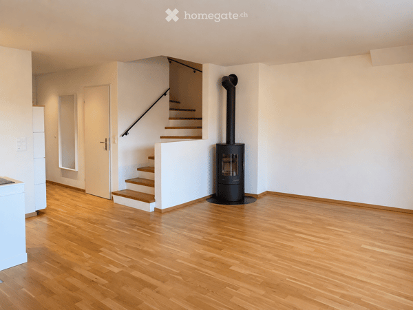 Helle, moderne 4.5-Zimmer-Maisonette im Grünen Gockhausen ZH ca.150 mq 2