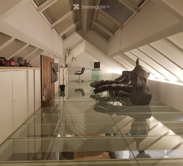 Helle, grosszügige Maisonettewohnung mit begehbarem Glasboden 4