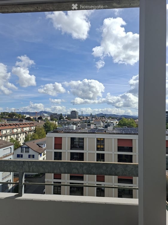 Frisch renovierte, helle 2-Zimmerwohnung im 7. Stock mit Weitblick über Bern 5