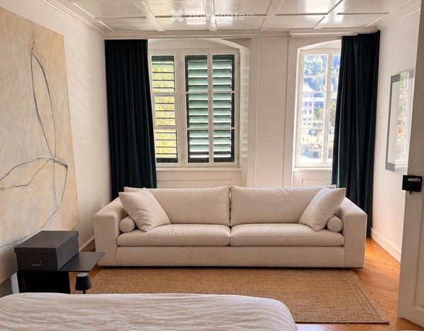 4-Zimmer-Altbauwohnung am Klosterplatz mit einzigartigem Blick auf das Kloster 4