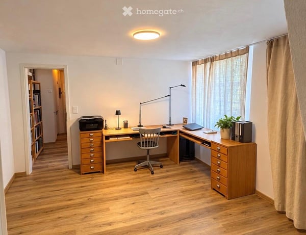 4-Zimmer-Altbauwohnung am Klosterplatz mit einzigartigem Blick auf das Kloster 3