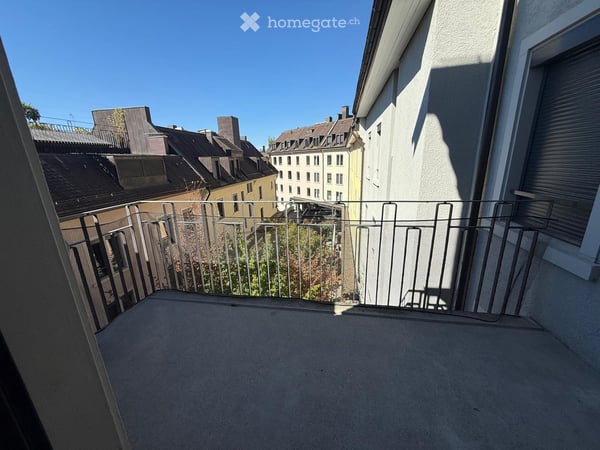 Nachmieter für 5.5 Zimmer, ideal für WG oder Familie mit Kindern, ab 1. Dezember 2026 8