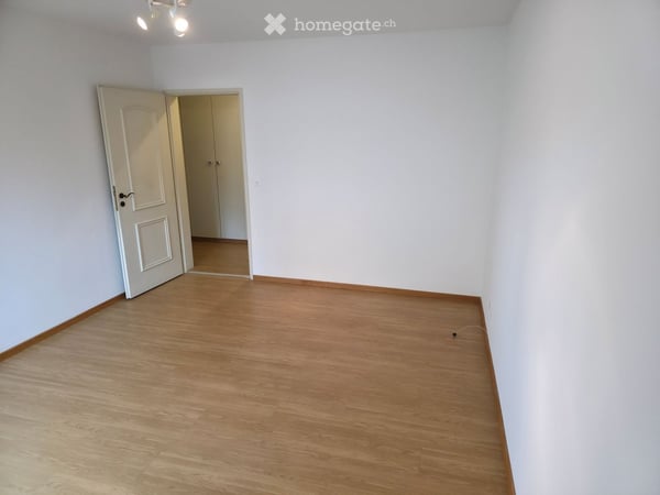 2Zi-Wohnung in Eschenbach SG 5