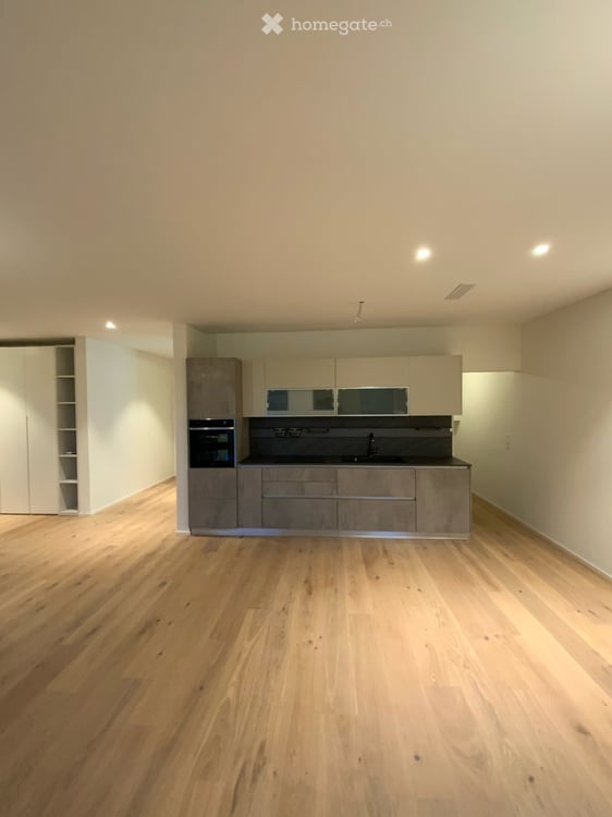 Moderne und hochwertige 2.5 Zimmer Wohnung in Birchwil 2