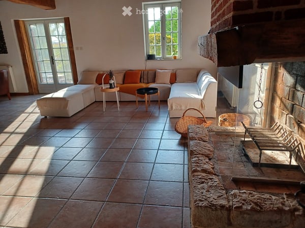 Maison de caractère avec piscine à Bouhans – 6 pièces, 225 m² sur 1,4 ha 9