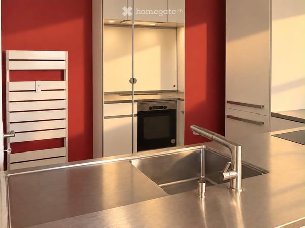 Stilvoll renovierte 2.5-Zimmer-Dachwohnung, ca. 80m2 3