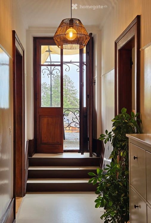 3 ½ pièces dans une maison de Maître – Un lieu de vie plein de charme et de verdure 9