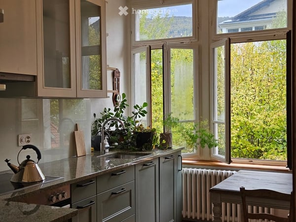 3 ½ pièces dans une maison de Maître – Un lieu de vie plein de charme et de verdure 3