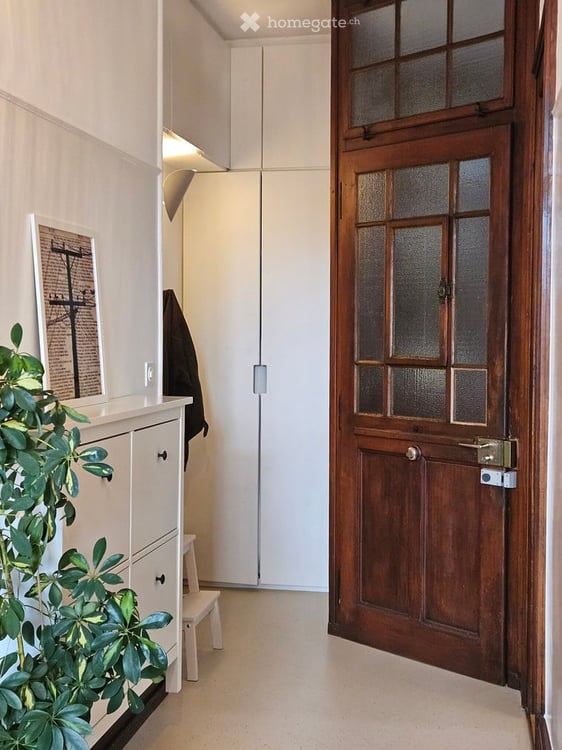 3 ½ pièces dans une maison de Maître – Un lieu de vie plein de charme et de verdure 10