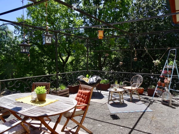 3 ½ pièces dans une maison de Maître – Un lieu de vie plein de charme et de verdure 17