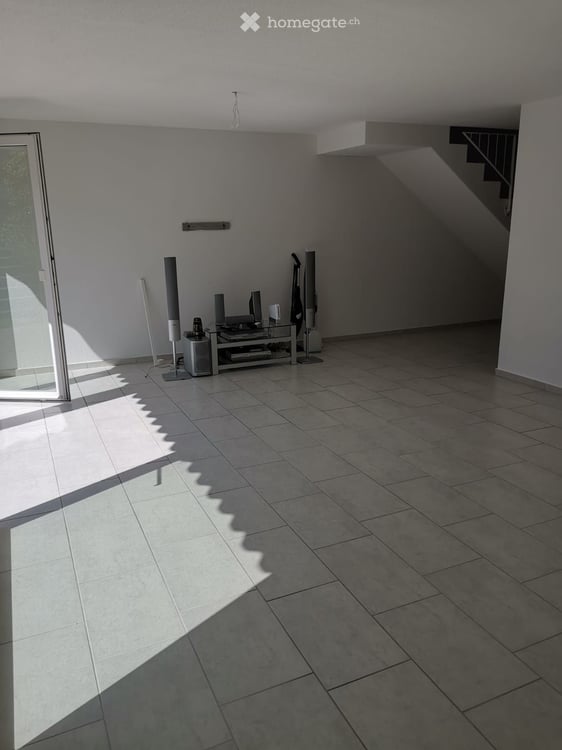 5.5-Zimmer-Doppeleinfamilienhaus mit grossem Garten, 3 Bädern und Fussbodenheizung in Mägenwil 2