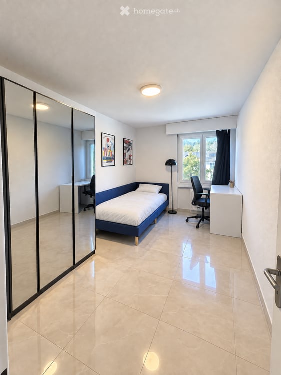 Stilvoll wohnen – 3½-Zimmer-Wohnung mit Terasse und Fernblick nahe Zürich 5
