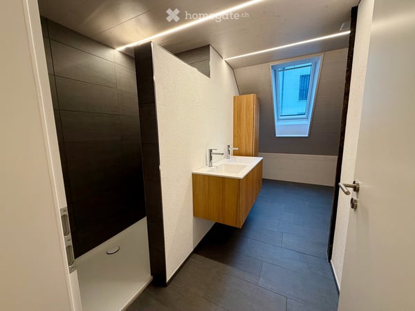 *Erstvermietung* Luxuriöse 6 Zi Wohnung in historischem Gebäude 11