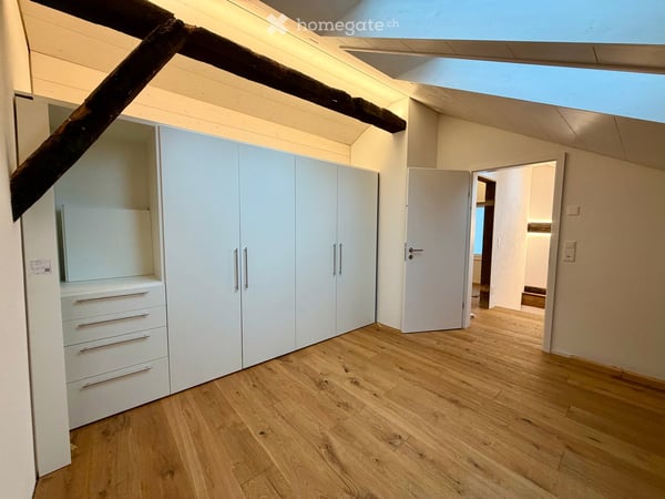 *Erstvermietung* Luxuriöse 6 Zi Wohnung in historischem Gebäude 18
