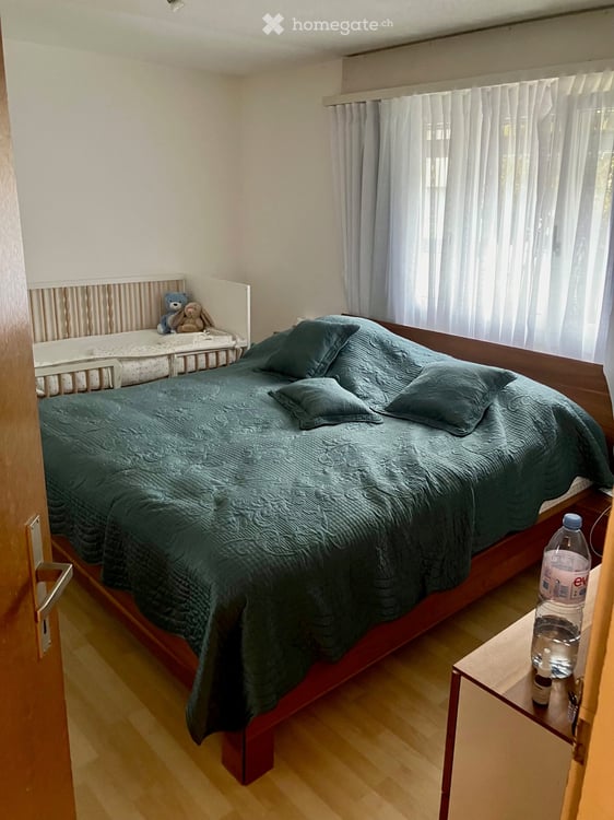 Grosszügige 5½-Zimmer-Wohnung mit Balkon und Einstellhallenplatz in Rüfenacht 8