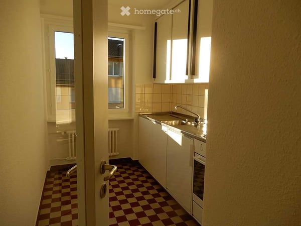 Stilvolle, authentisch renovierte 50ies-Wohnung 9