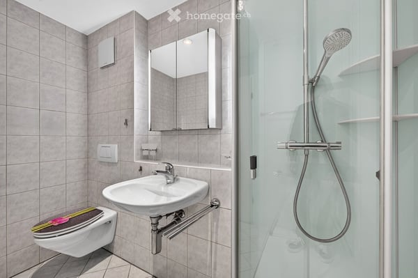 Wohnen im Grünen - attraktive 4.5-Zimmer-Wohnung mit 2 Balkonen 7