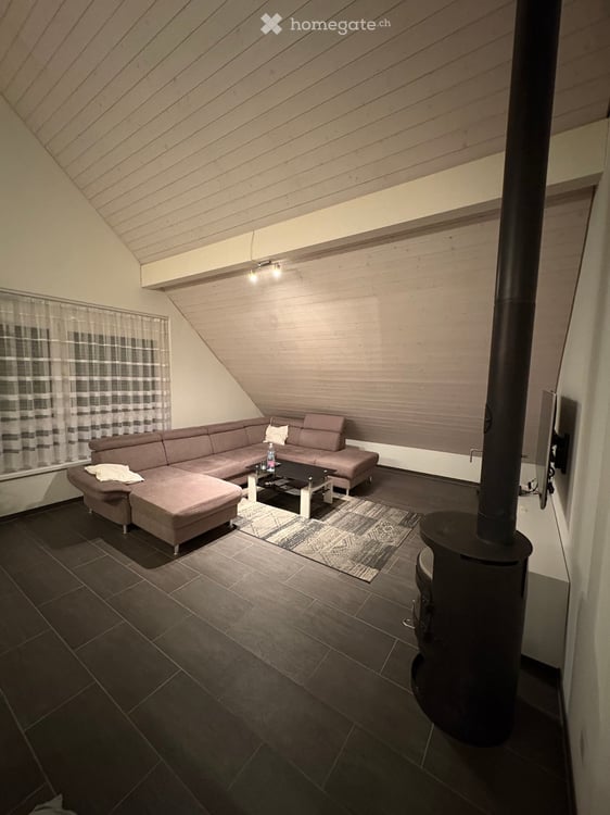 3.5-Zimmer-Dachwohnung in Dällikon – CHF 1’860.–/Monat 1