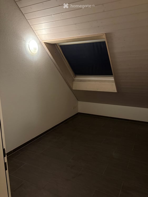 3.5-Zimmer-Dachwohnung in Dällikon – CHF 1’860.–/Monat 4