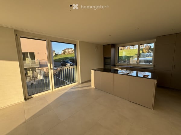 Attraktive Eigentumswohnung mit sonnigem Balkon in Obfelden ZH 2