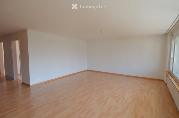 Sonnige, ruhige 4.5-Zimmer-Wohnung im 1. Stock in Kirchberg BE 8