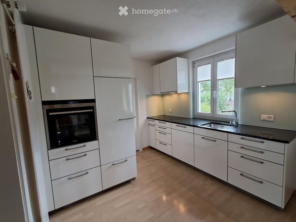 3 Zimmerwohnung in idyllischem 2-Familienhaus für Gartenliebhaber/in 3