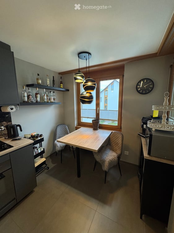 Stilvoll renovierte 3.5‐Zimmer‐Wohnung im Herzen von Sins - bei Bedarf auch möbliert 6