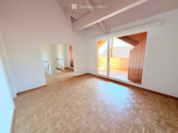 Villa contiguë rénovée en 2025 – 300 m² – 5 chambres – vue dégagée – La Rippe 10