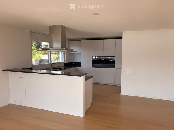 Wohnen über dem Zürichsee – 150 m² Wohnfläche und 250 m² Terrasse mit Weitsicht 8