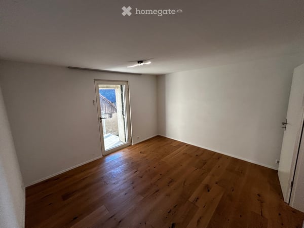 Moderne 3.5-Zimmer-Wohnung in ruhiger Lage von Truttikon und mit einzigartiger Gartenanlage 11