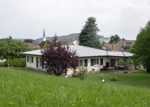 Freistehendes Einfamilienhaus in idyllischer Lage am Dorfrand 2
