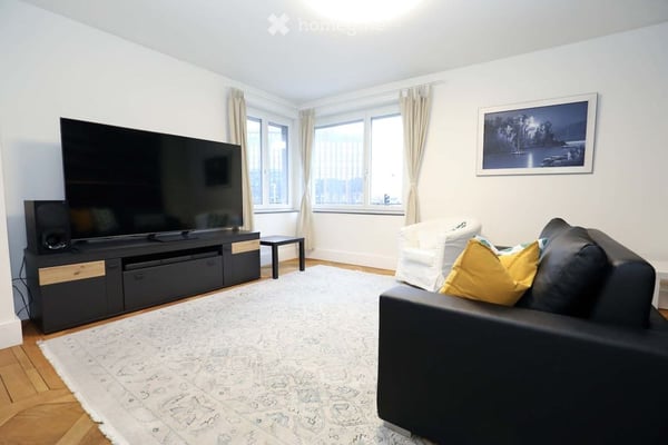 Helle 2.5 Zimmer Wohnung nähe Sihlcity 7