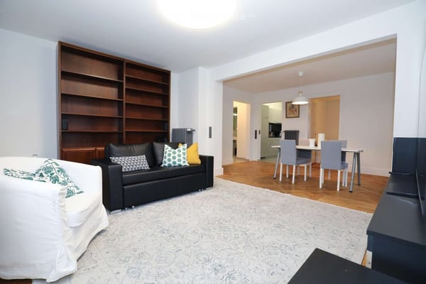 Helle 2.5 Zimmer Wohnung nähe Sihlcity 6
