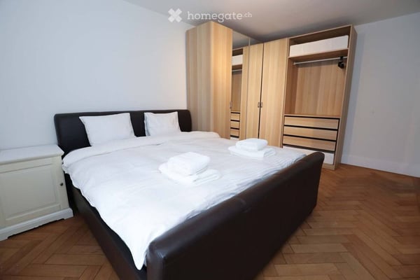 Helle 2.5 Zimmer Wohnung nähe Sihlcity 5