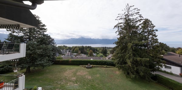 Entre Lac & Montagnes: Luxueux appartement de 3,5 pièces avec vue panoramique sur le lac 2
