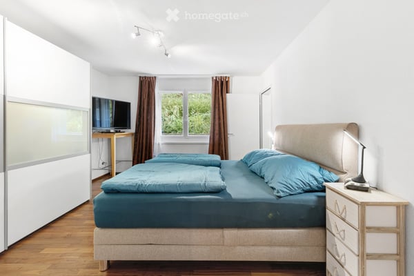 Grosszügige 4.5-Zimmer-Gartenwohnung mit viel Platz in Winkel ZH 5
