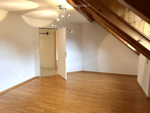 Charmante Wohnung mit Galerie im Herzen von Pratteln 11