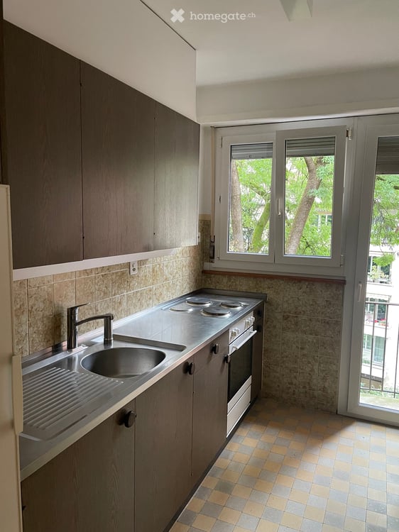 2.5-Zimmer Maisonette Wohnung mit Galerie nähe ZOO Dorenbach 4