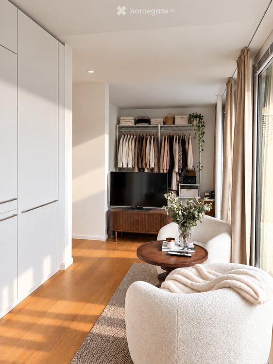 Moderne 1.5-Zimmer-Attikawohnung mit riesiger Terrasse und Blick auf den Uetliberg 2