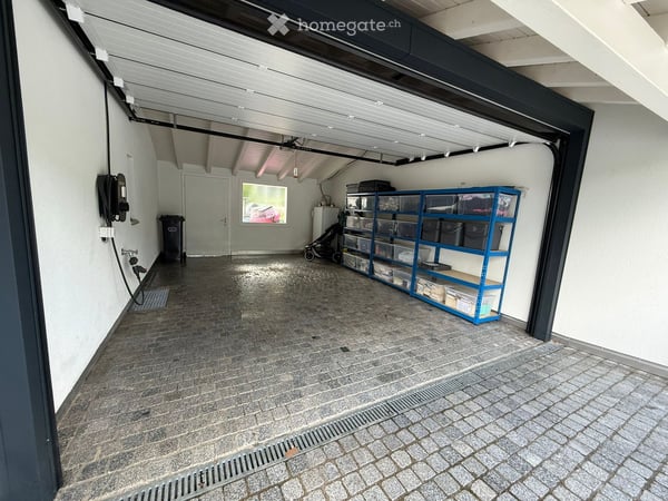Exklusive 4.5-Zimmer-Villa mit Einliegerwohnung in Zumikon 7