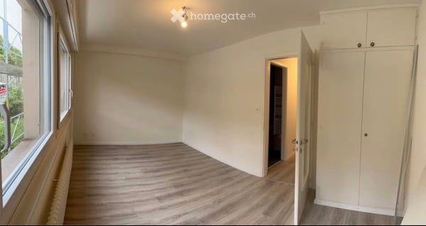 Bel appartement à Neuchâtel avec une vue sur la lac 4